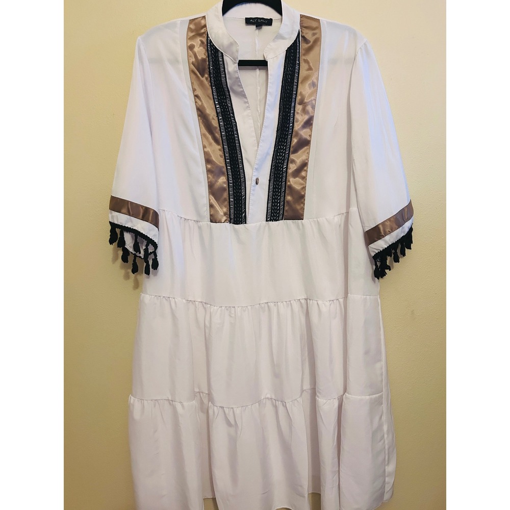Aly Daly Tiered Tassel Dress Womens Large White Bronze Excellent Boho Split Neck